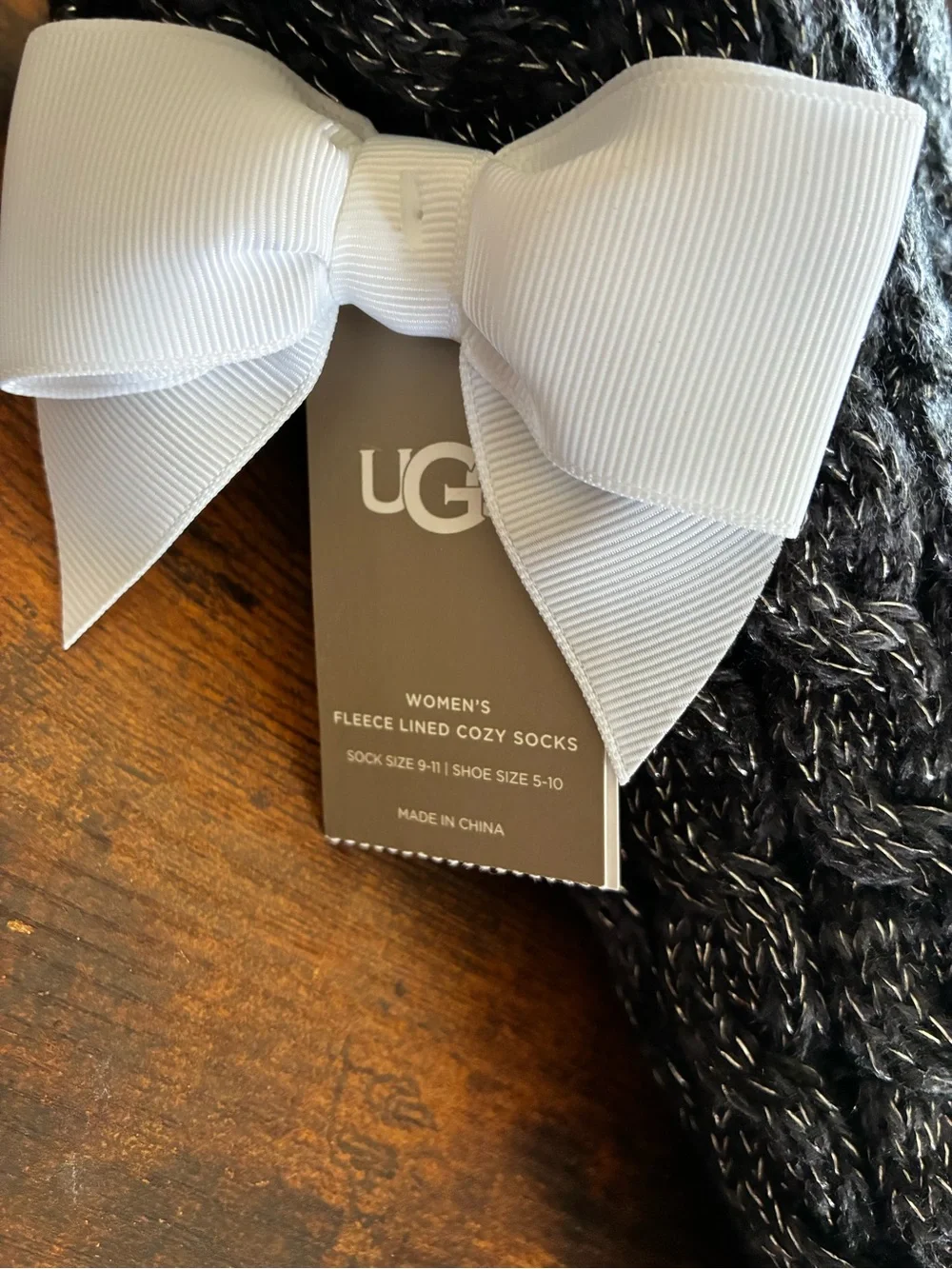 NWT UGG Laila Bow Fleece Lined Cable Knit Socks Black Silver OS
